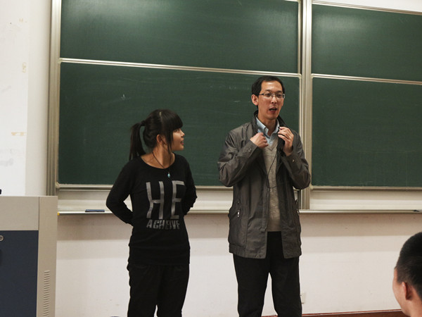 【开云手机登录入口新生导航系列讲座】Learn to learn--开云手机登录入口院长与14级学生亲密接触